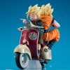 Dragon Ball Z - Desktop Real McCoy 05 Super Saiyan Son Goku & Super Saiyan Son Gohan & Motorbike 16cm EXCL