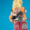 Dragon Ball Z - Desktop Real McCoy 05 Super Saiyan Son Goku & Super Saiyan Son Gohan & Motorbike 16cm EXCL