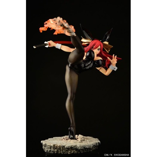 Fairy Tail - Erza Scarlet High Kick Black Bunny Ver. 1/6 37cm (EU)