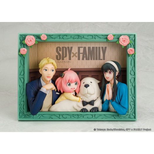 SPY x FAMILY - Non Articulated Figure The Forgers 12,8 x 17,5cm (EU)