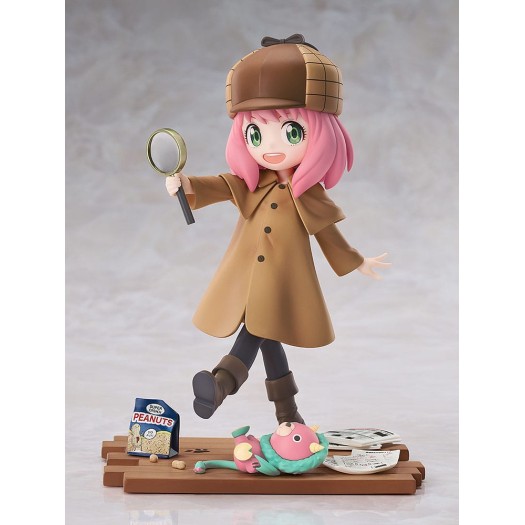 SPY x FAMILY - Anya Forger: Detective Ver. 1/7 17cm (EU)